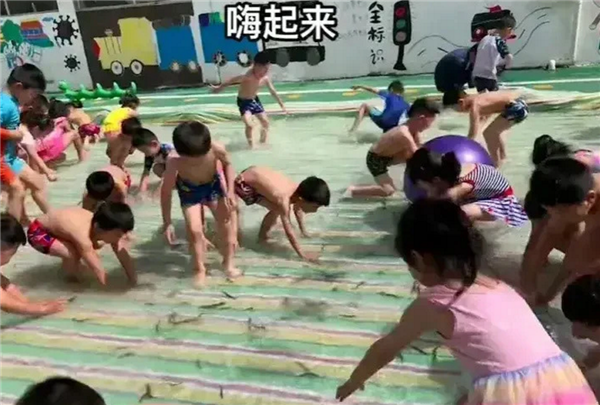 1654738491101720.png 抓泥鳅.png